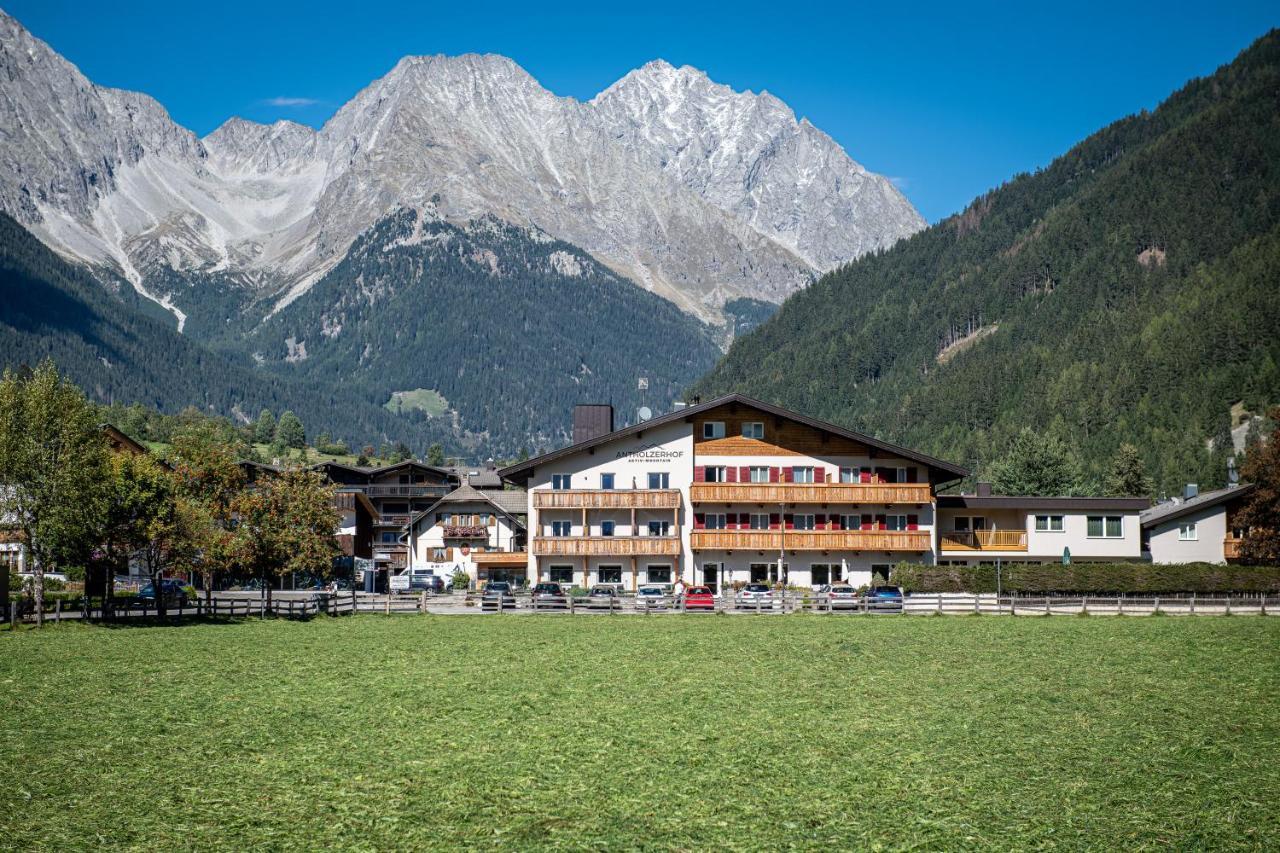 Hotel Antholzerhof Exteriör bild